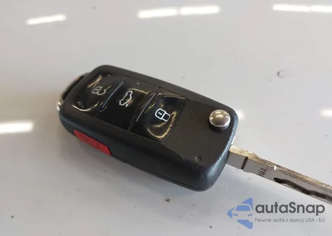 2010 Volkswagen Jetta Tdi from USA, damaged, VIN 3VWRL7AJ2AM175666